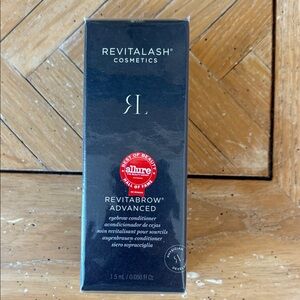 REVITALASH REVITABROW ADVANCED eyebrow conditioner Brand New in sealed box